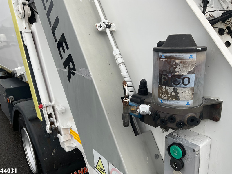 Truk sampah FUSO Canter 7C15 Euro 6 Zoeller 7m³ Just 177.560 km!: gambar 7
