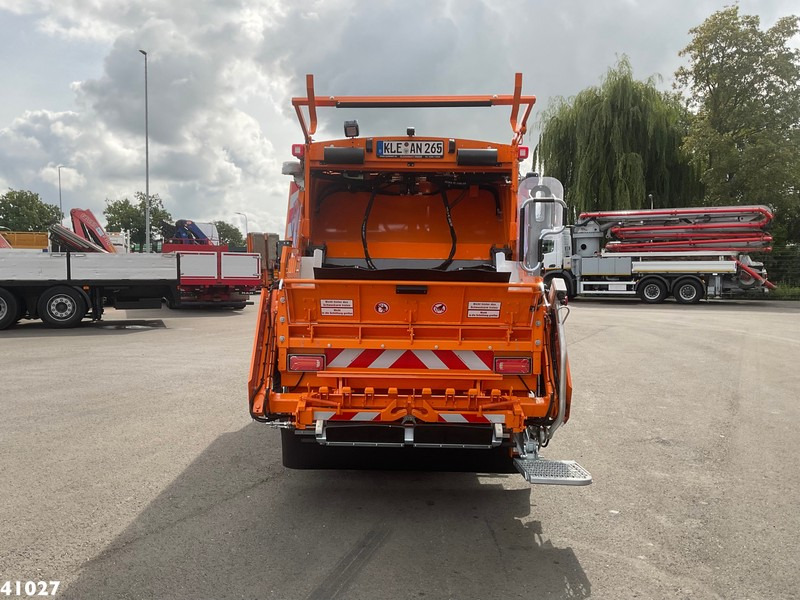 FUSO Canter 9C18 Zoeller 7m³ - Truk sampah: gambar 3 FUSO Canter 9C18 Zoeller 7m³ - Truk sampah: gambar 3