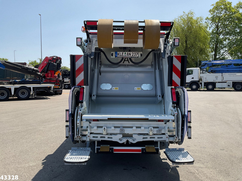 FUSO Canter Terberg 7m³ - Truk sampah: gambar 3 FUSO Canter Terberg 7m³ - Truk sampah: gambar 3