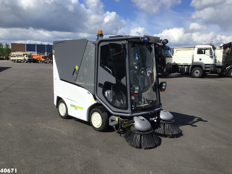 Green machine GM500H2 Hydrogen Waterstof Sweeper - Penyapu jalan: gambar 5 Green machine GM500H2 Hydrogen Waterstof Sweeper - Penyapu jalan: gambar 5