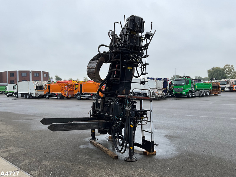 HIAB LOGLIFT 12 Tonmeter Z-kraan - Derek pemuat untuk Truk: gambar 3 HIAB LOGLIFT 12 Tonmeter Z-kraan - Derek pemuat untuk Truk: gambar 3