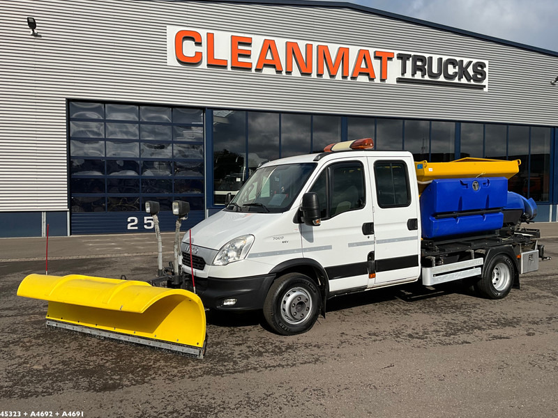 Iveco Daily 70C17 Nido zoutstrooier - Truk bajak salju: gambar 1 Iveco Daily 70C17 Nido zoutstrooier - Truk bajak salju: gambar 1