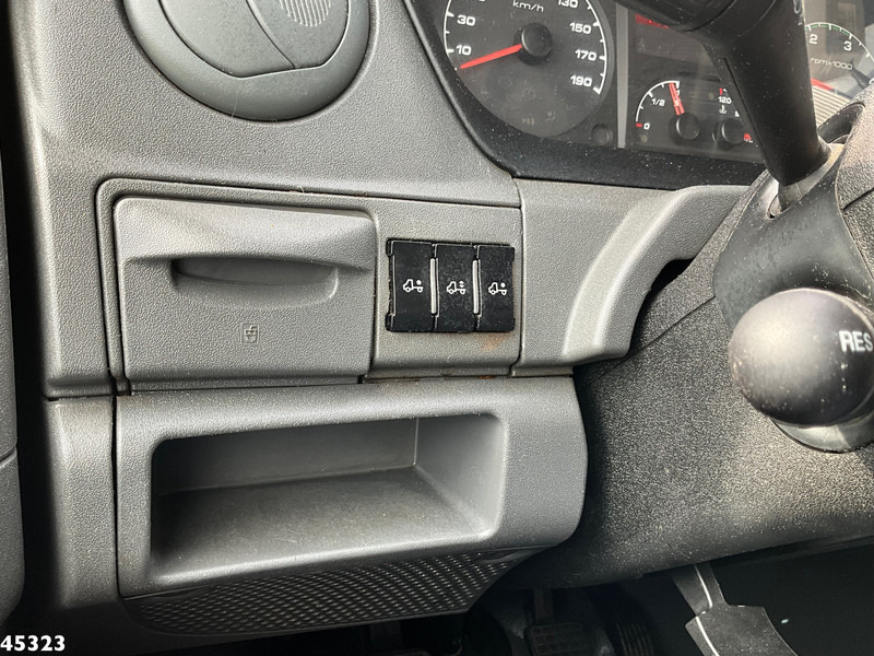 Truk bajak salju Iveco Daily 70C17 Nido zoutstrooier: gambar 16