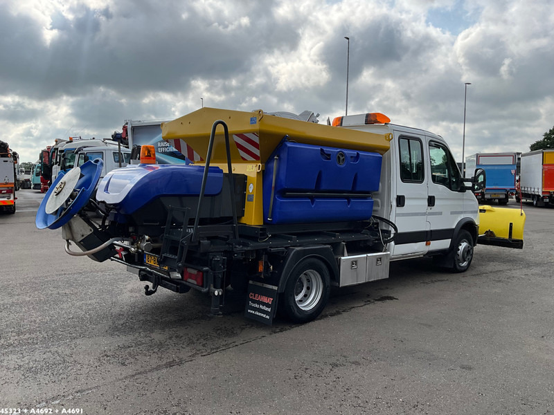 Iveco Daily 70C17 Nido zoutstrooier - Truk bajak salju: gambar 4 Iveco Daily 70C17 Nido zoutstrooier - Truk bajak salju: gambar 4