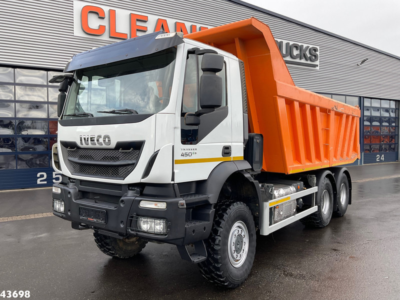 Iveco Trakker AD260TW450 6x6 Euro 6 Manual Full steel Just 25.974 km! - Truk jungkit: gambar 2 Iveco Trakker AD260TW450 6x6 Euro 6 Manual Full steel Just 25.974 km! - Truk jungkit: gambar 2