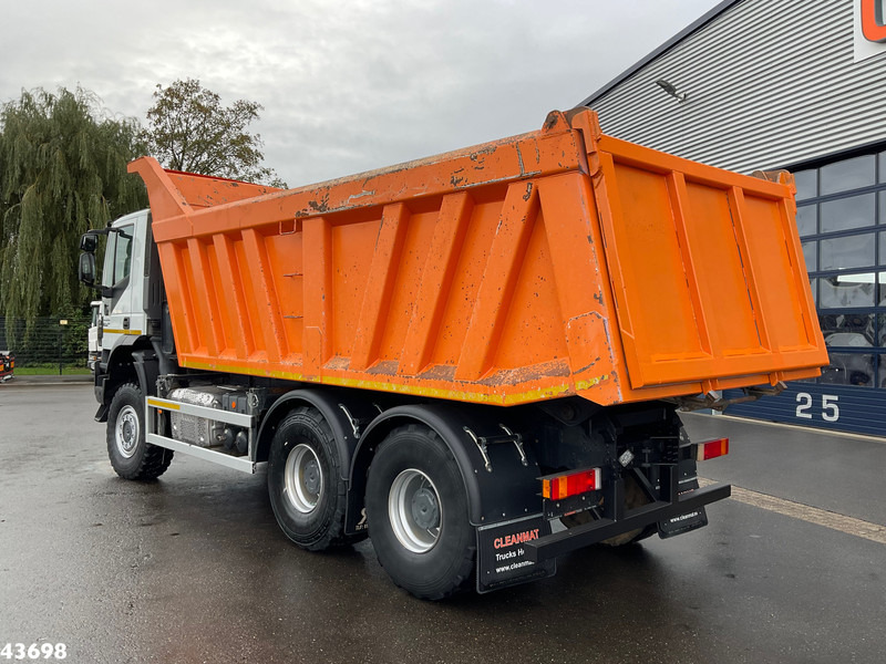 Iveco Trakker AD260TW450 6x6 Euro 6 Manual Full steel Just 25.974 km! - Truk jungkit: gambar 4 Iveco Trakker AD260TW450 6x6 Euro 6 Manual Full steel Just 25.974 km! - Truk jungkit: gambar 4