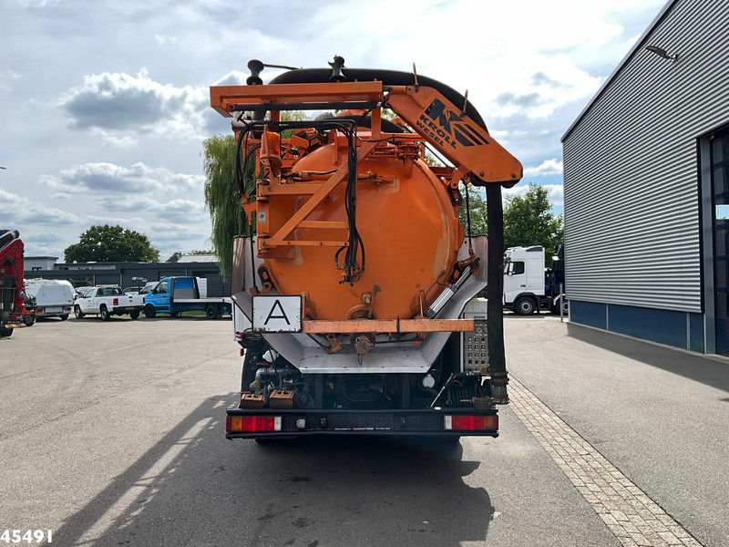 MAN 26.400 Kroll 14.5m³ kolkenzuiger Euro 2 Manual Gearbox - Truk vakum: gambar 4 MAN 26.400 Kroll 14.5m³ kolkenzuiger Euro 2 Manual Gearbox - Truk vakum: gambar 4
