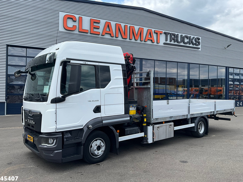 MAN TGL 12.220 Euro 6 Palfinger 11 Tonmeter laadkraan Just 60.518 km! - Truk derek: gambar 2 MAN TGL 12.220 Euro 6 Palfinger 11 Tonmeter laadkraan Just 60.518 km! - Truk derek: gambar 2
