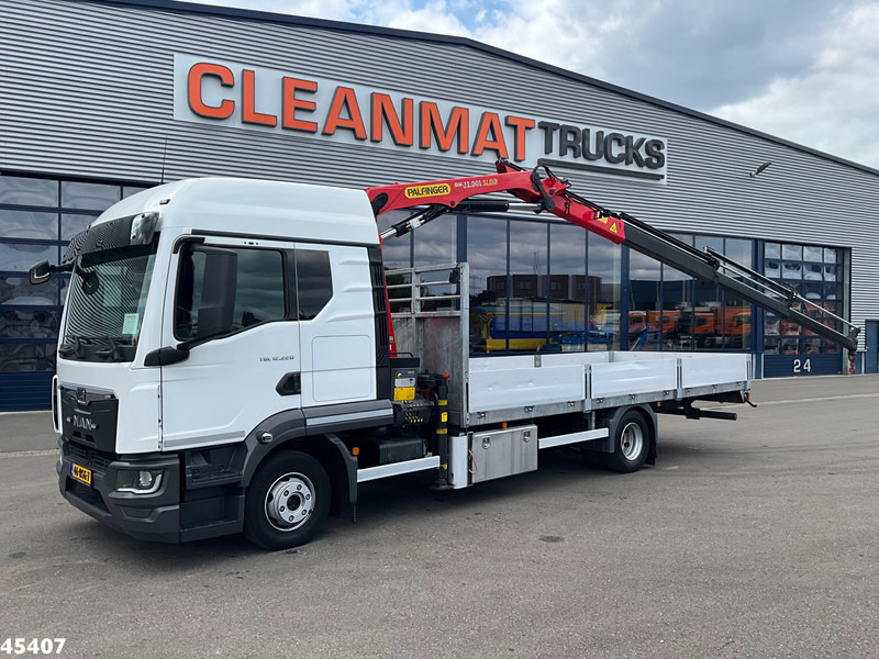 MAN TGL 12.220 Euro 6 Palfinger 11 Tonmeter laadkraan Just 60.518 km! - Truk derek: gambar 1 MAN TGL 12.220 Euro 6 Palfinger 11 Tonmeter laadkraan Just 60.518 km! - Truk derek: gambar 1