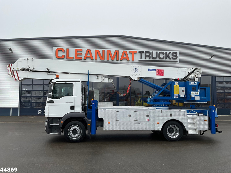 MAN TGM 15.290 Klaas 35 meter Dachdecker Kran - Truk derek: gambar 5 MAN TGM 15.290 Klaas 35 meter Dachdecker Kran - Truk derek: gambar 5