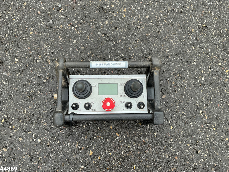 Truk derek MAN TGM 15.290 Klaas 35 meter Dachdecker Kran: gambar 11 Truk derek MAN TGM 15.290 Klaas 35 meter Dachdecker Kran: gambar 11