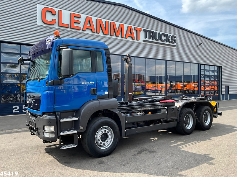 MAN TGS 26.400 6x4 Manual Full Steel Just 327.817 km! - Hook lift: gambar 2 MAN TGS 26.400 6x4 Manual Full Steel Just 327.817 km! - Hook lift: gambar 2