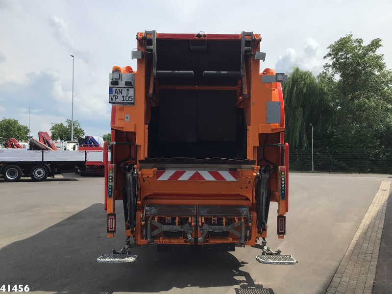 MAN TGS 28.320 Geesink 22m³ - Truk sampah: gambar 4 MAN TGS 28.320 Geesink 22m³ - Truk sampah: gambar 4