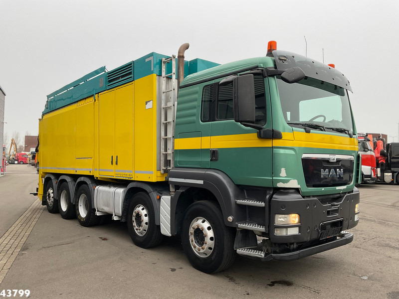 MAN TGS 35.480 10x4 RSP Tridem Saugbagger 10m³ - Truk vakum: gambar 5 MAN TGS 35.480 10x4 RSP Tridem Saugbagger 10m³ - Truk vakum: gambar 5