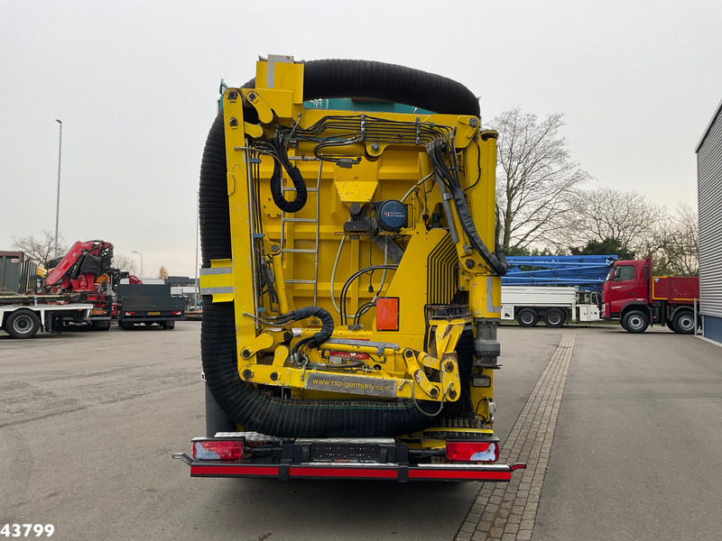 MAN TGS 35.480 10x4 RSP Tridem Saugbagger 10m³ - Truk vakum: gambar 3 MAN TGS 35.480 10x4 RSP Tridem Saugbagger 10m³ - Truk vakum: gambar 3