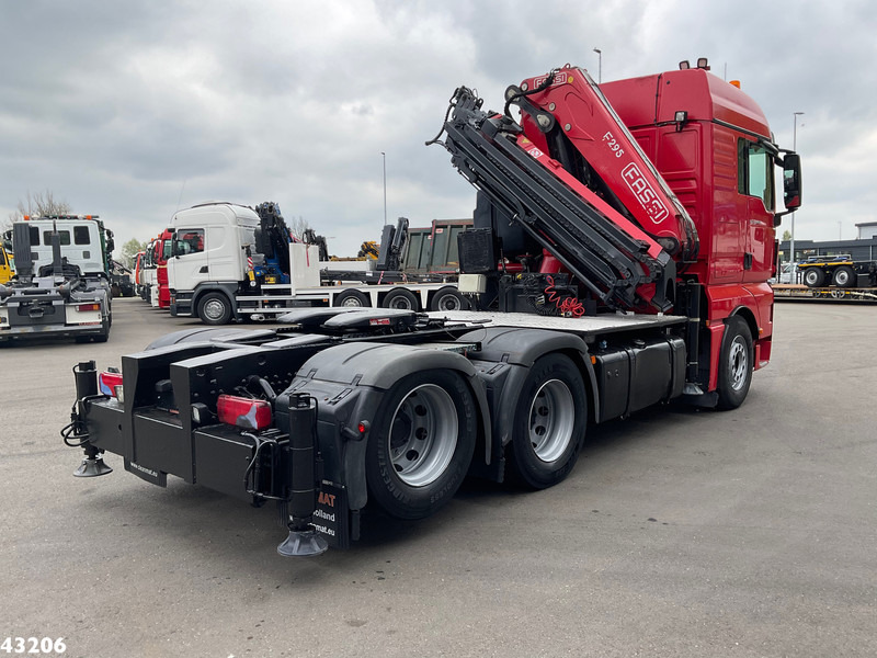 MAN TGX 28.440 Fassi 29 Tonmeter laadkraan - Truk derek: gambar 4 MAN TGX 28.440 Fassi 29 Tonmeter laadkraan - Truk derek: gambar 4