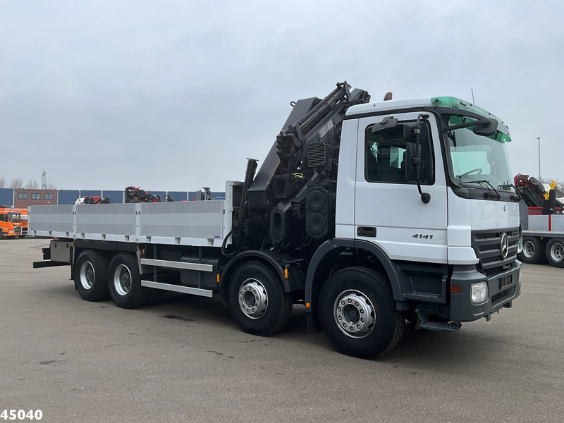 Mercedes-Benz Actros 4141 8x4 manual Hiab 32 Tonmeter laadkraan + Fly-jib - Truk derek: gambar 5 Mercedes-Benz Actros 4141 8x4 manual Hiab 32 Tonmeter laadkraan + Fly-jib - Truk derek: gambar 5