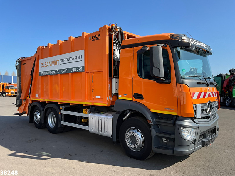 Mercedes-Benz Antos 2533 Euro 6 Zoeller 23m³ - Truk sampah: gambar 3 Mercedes-Benz Antos 2533 Euro 6 Zoeller 23m³ - Truk sampah: gambar 3