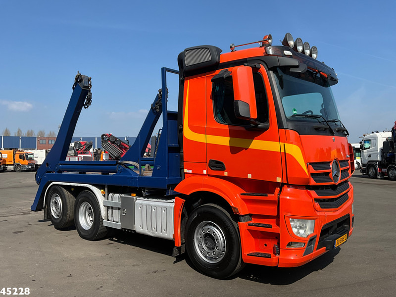 Truk skip loader Mercedes-Benz Antos 2542 6x2 Euro 6 Hyva 18 portaalarmsysteem: gambar 6