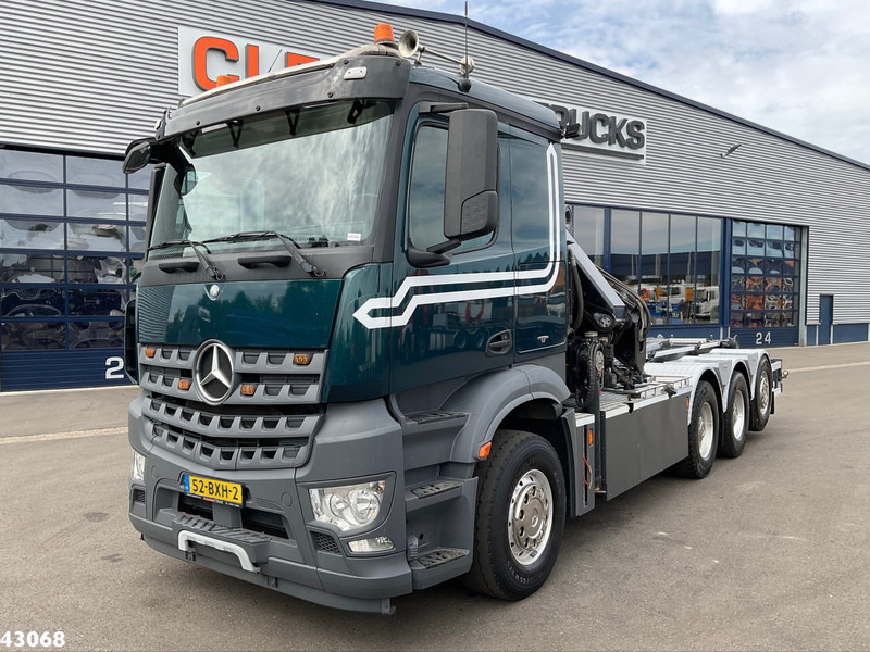Mercedes-Benz Arocs 3251 8x4 Euro 6 Hiab 28 Tonmeter laadkraan - Hook lift, Truk derek: gambar 2 Mercedes-Benz Arocs 3251 8x4 Euro 6 Hiab 28 Tonmeter laadkraan - Hook lift, Truk derek: gambar 2
