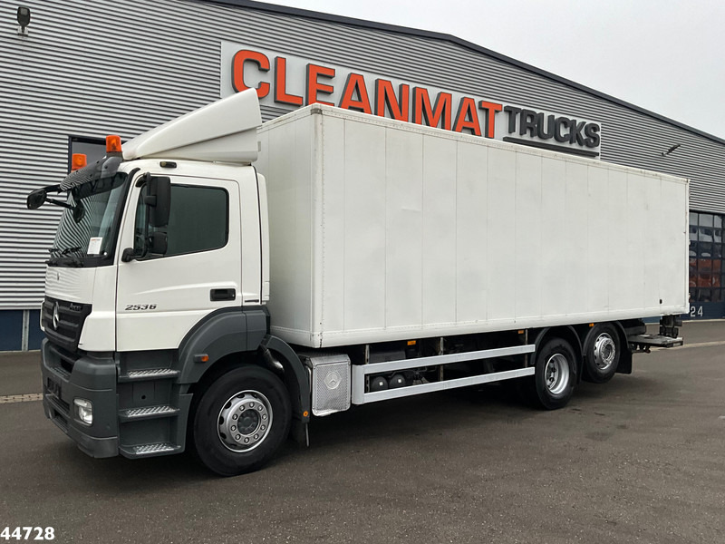 Mercedes-Benz Axor 2636 6x2 Dhollandia laadklep Just 265.901 km! - Truk box: gambar 3 Mercedes-Benz Axor 2636 6x2 Dhollandia laadklep Just 265.901 km! - Truk box: gambar 3