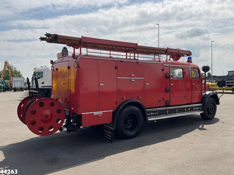 Mercedes-Benz LF 311 Oldtimer Feuerwehrfahrzeug Just 35.940 km! - Truk pemadam kebakaran: gambar 5 Mercedes-Benz LF 311 Oldtimer Feuerwehrfahrzeug Just 35.940 km! - Truk pemadam kebakaran: gambar 5