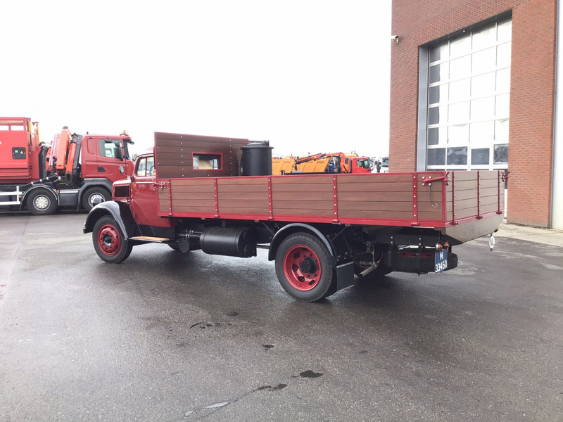 Opel Blitz 3.6-42-30 - Truk flatbed: gambar 2 Opel Blitz 3.6-42-30 - Truk flatbed: gambar 2