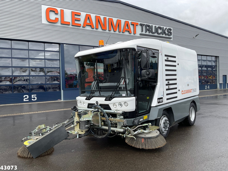 Ravo 540 STH Euro 6 with 3-rd brush - Penyapu jalan: gambar 2 Ravo 540 STH Euro 6 with 3-rd brush - Penyapu jalan: gambar 2