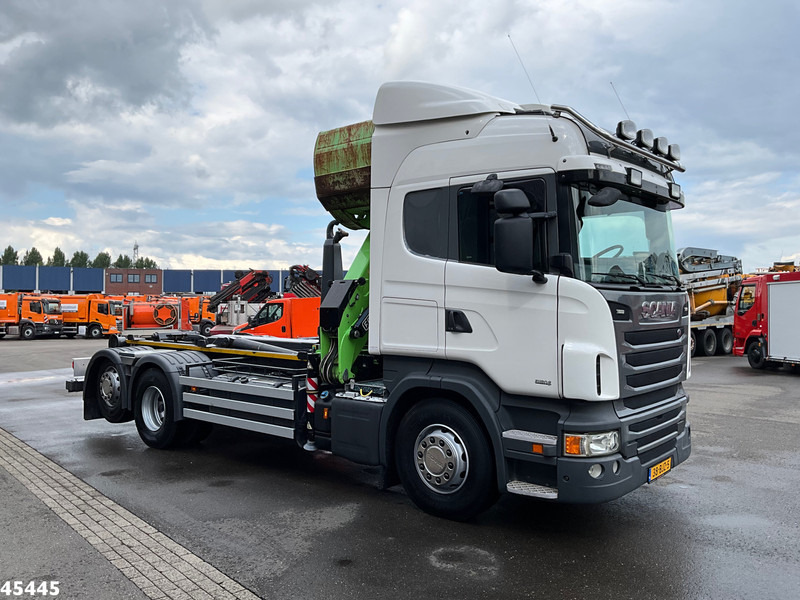 Scania R 440 Euro 6 Retarder Fassi 16 Tonmeter Z-kraan (bouwjaar 2018) - Hook lift, Truk derek: gambar 5 Scania R 440 Euro 6 Retarder Fassi 16 Tonmeter Z-kraan (bouwjaar 2018) - Hook lift, Truk derek: gambar 5