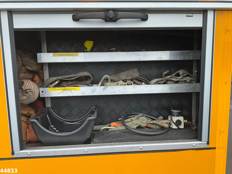 Leasing Scania R730 V8 8x4 Euro 6 Retarder Recovery truck Just 17.951 km! Scania R730 V8 8x4 Euro 6 Retarder Recovery truck Just 17.951 km!: gambar 14 Leasing Scania R730 V8 8x4 Euro 6 Retarder Recovery truck Just 17.951 km! Scania R730 V8 8x4 Euro 6 Retarder Recovery truck Just 17.951 km!: gambar 14