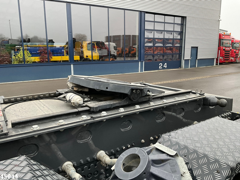 Volvo FH 540 8x2 Fassi 145 Tonmeter laadkraan + Fly-JIb Just 7.187 Km! Demo voertuig! - Tractor head: gambar 5 Volvo FH 540 8x2 Fassi 145 Tonmeter laadkraan + Fly-JIb Just 7.187 Km! Demo voertuig! - Tractor head: gambar 5