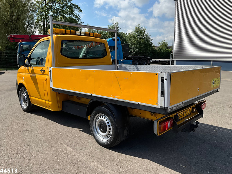 Volkswagen Transporter 2.0 300 Manual - Truk flatbed: gambar 3 Volkswagen Transporter 2.0 300 Manual - Truk flatbed: gambar 3