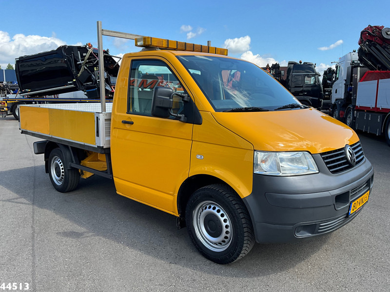 Volkswagen Transporter 2.0 300 Manual - Truk flatbed: gambar 2 Volkswagen Transporter 2.0 300 Manual - Truk flatbed: gambar 2