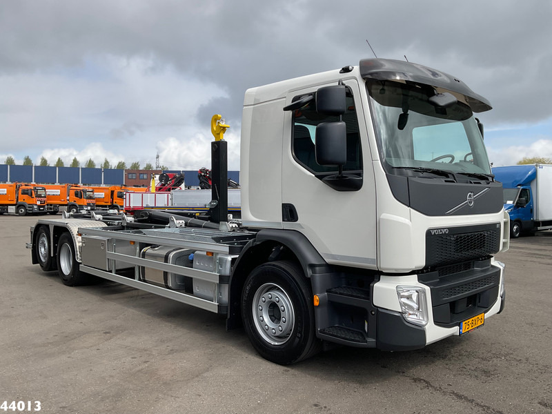 Volvo FE 350 6x2 Hyvalift 26 Ton haakarmsysteem NEW AND UNUSED! - Hook lift: gambar 3 Volvo FE 350 6x2 Hyvalift 26 Ton haakarmsysteem NEW AND UNUSED! - Hook lift: gambar 3