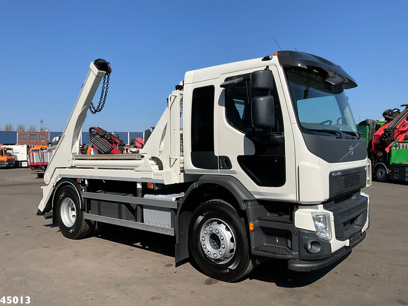 Volvo FE 350 Hyvalift 14 Ton portaalarmsysteem - Truk skip loader: gambar 2 Volvo FE 350 Hyvalift 14 Ton portaalarmsysteem - Truk skip loader: gambar 2