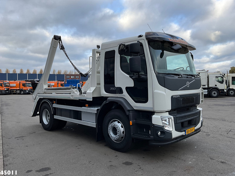 Volvo FE 350 VDL 13 Ton portaalarmsysteem - Truk skip loader: gambar 2 Volvo FE 350 VDL 13 Ton portaalarmsysteem - Truk skip loader: gambar 2