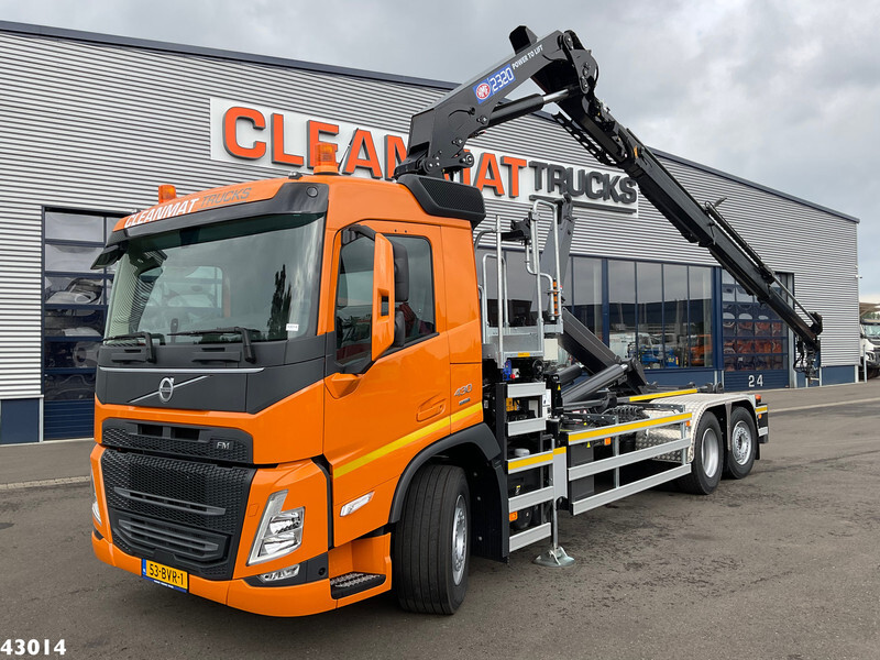 Volvo FM 430 HMF 23 Tonmeter laadkraan - Hook lift, Truk derek: gambar 1 Volvo FM 430 HMF 23 Tonmeter laadkraan - Hook lift, Truk derek: gambar 1