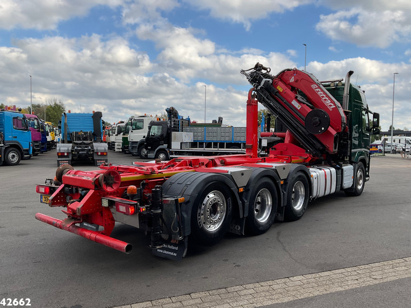 Volvo FM 460 8x4 TRIDEM Euro 6 32 Tonmeter laadkraan - Hook lift, Truk derek: gambar 4 Volvo FM 460 8x4 TRIDEM Euro 6 32 Tonmeter laadkraan - Hook lift, Truk derek: gambar 4