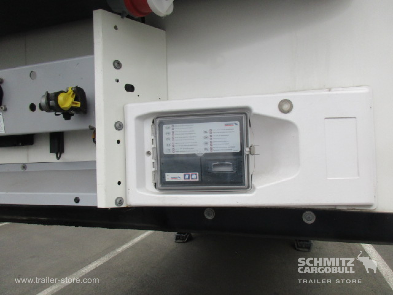 SCHMITZ Reefer Standard - Semi-trailer isotermal: gambar 3 SCHMITZ Reefer Standard - Semi-trailer isotermal: gambar 3