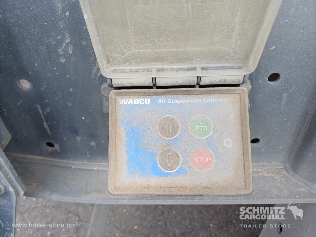 LANGENDORF Auflieger Kipper Stahlrundmulde 24m³ - Semi-trailer jungkit: gambar 4 LANGENDORF Auflieger Kipper Stahlrundmulde 24m³ - Semi-trailer jungkit: gambar 4