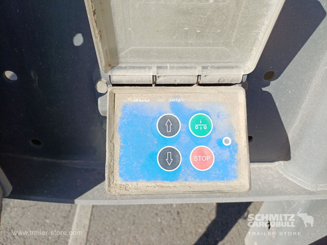 LANGENDORF Auflieger Kipper Stahlrundmulde 24m³ - Semi-trailer jungkit: gambar 4 LANGENDORF Auflieger Kipper Stahlrundmulde 24m³ - Semi-trailer jungkit: gambar 4