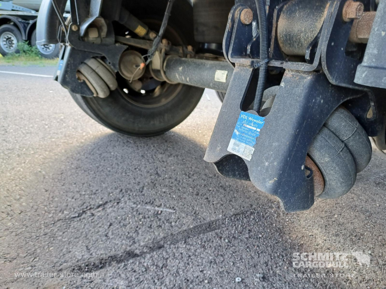SCHMITZ Auflieger Kipper Alukastenmulde 24m³ - Semi-trailer jungkit: gambar 4 SCHMITZ Auflieger Kipper Alukastenmulde 24m³ - Semi-trailer jungkit: gambar 4