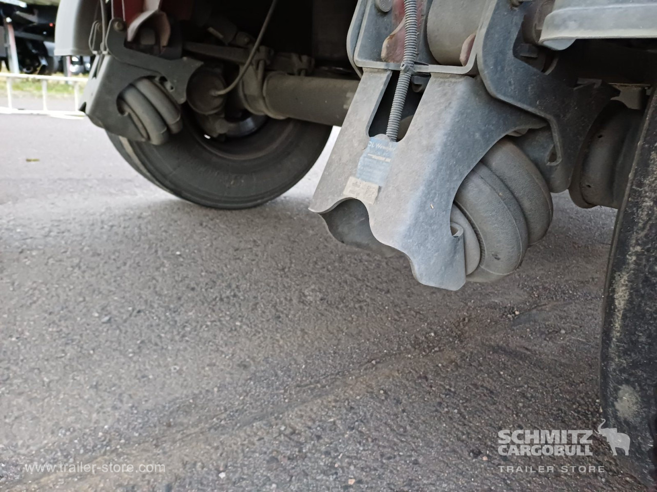 SCHMITZ Auflieger Kipper Alukastenmulde 24m³ - Semi-trailer jungkit: gambar 2 SCHMITZ Auflieger Kipper Alukastenmulde 24m³ - Semi-trailer jungkit: gambar 2