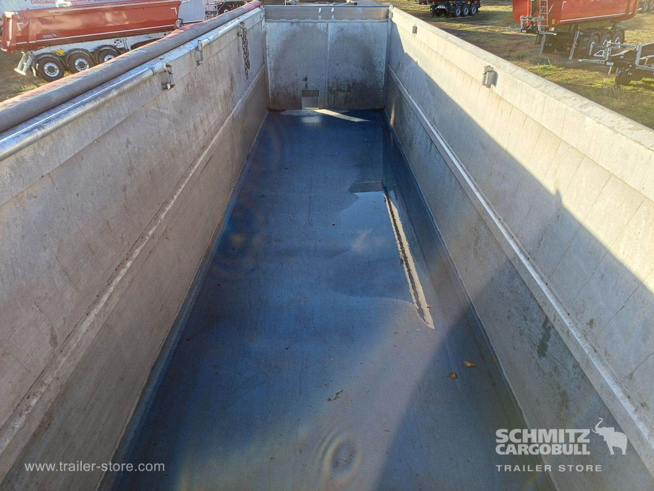 SCHMITZ Auflieger Kipper Alukastenmulde 44m³ - Semi-trailer jungkit: gambar 5 SCHMITZ Auflieger Kipper Alukastenmulde 44m³ - Semi-trailer jungkit: gambar 5