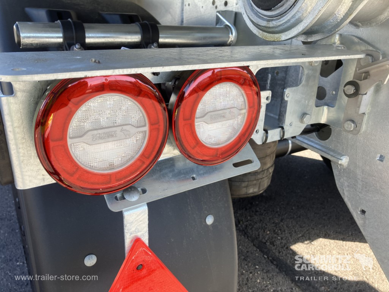 SCHMITZ Auflieger Kipper Alukastenmulde 52m³ - Semi-trailer jungkit: gambar 3 SCHMITZ Auflieger Kipper Alukastenmulde 52m³ - Semi-trailer jungkit: gambar 3