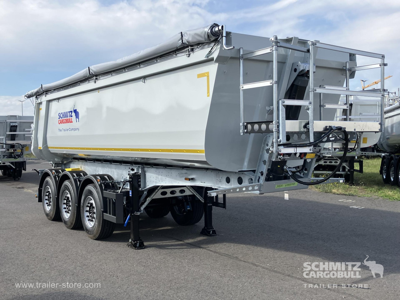 SCHMITZ Auflieger Kipper Stahlrundmulde 29m³ - Semi-trailer jungkit: gambar 1 SCHMITZ Auflieger Kipper Stahlrundmulde 29m³ - Semi-trailer jungkit: gambar 1