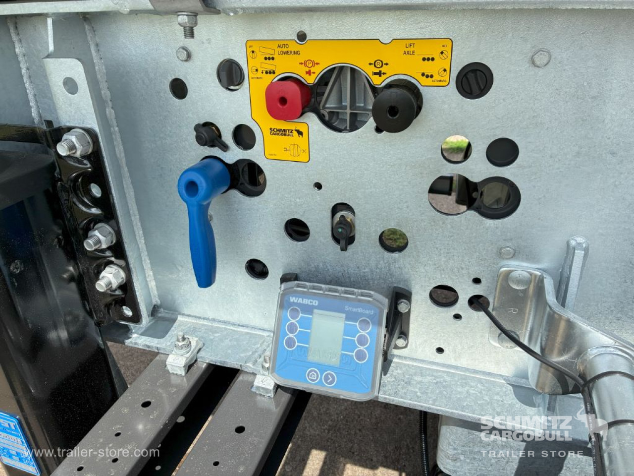 SCHMITZ Auflieger Kipper Stahlrundmulde 29m³ - Semi-trailer jungkit: gambar 4 SCHMITZ Auflieger Kipper Stahlrundmulde 29m³ - Semi-trailer jungkit: gambar 4