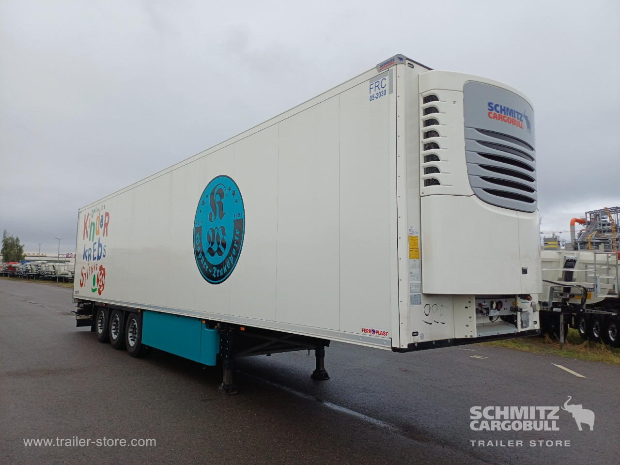 SCHMITZ Auflieger Tiefkühler Fleischhang - Semi-trailer isotermal: gambar 1 SCHMITZ Auflieger Tiefkühler Fleischhang - Semi-trailer isotermal: gambar 1