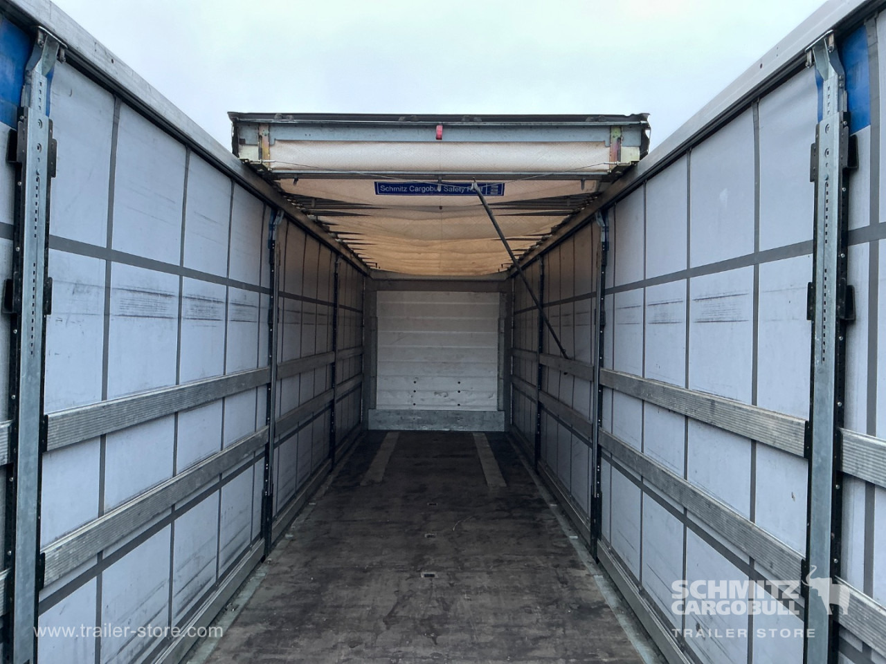 SCHMITZ Curtainsider Standard , Folding wall right - Semi-trailer dengan terpal samping: gambar 5 SCHMITZ Curtainsider Standard , Folding wall right - Semi-trailer dengan terpal samping: gambar 5