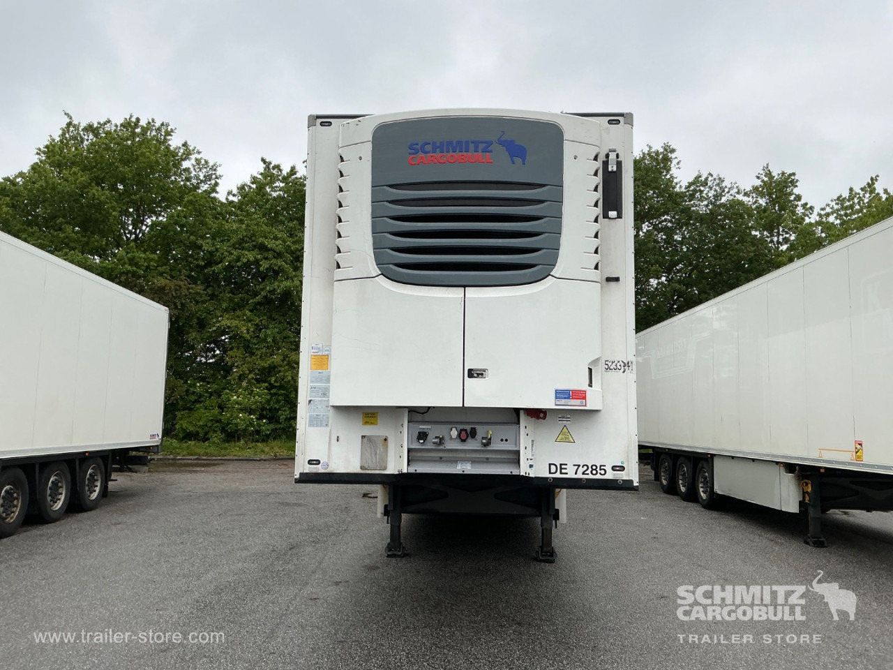Semi-trailer isotermal SCHMITZ Reefer Meat hanging system: gambar 15